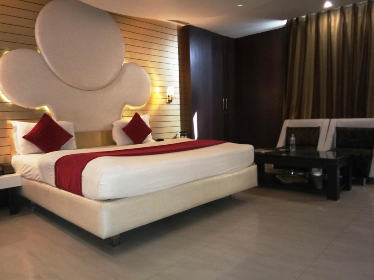 Hotel D'Grand Bareli Kültér fotó
